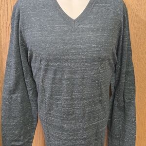 GAP Men's Charcoal V-Neck Sweater